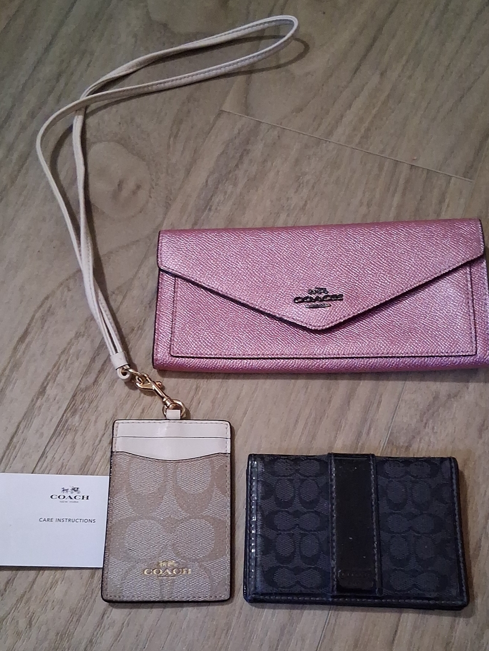 Coach Metallic Pink Envelope Wristlet with Lanyard And Card Holder Bundle